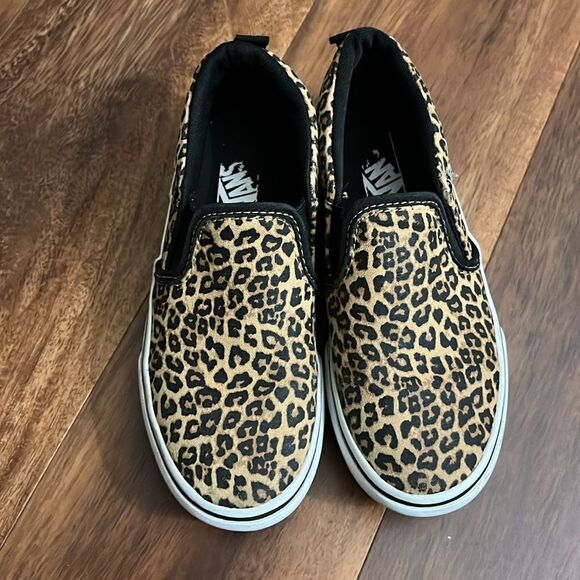 Vans Leopard slip on shoes size 1 - Picture 2 of 5